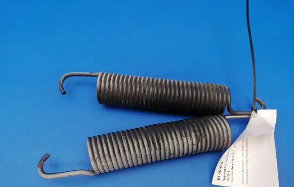 Mercedes-Benz E W123 Tailgate/trunk/boot tension spring 
