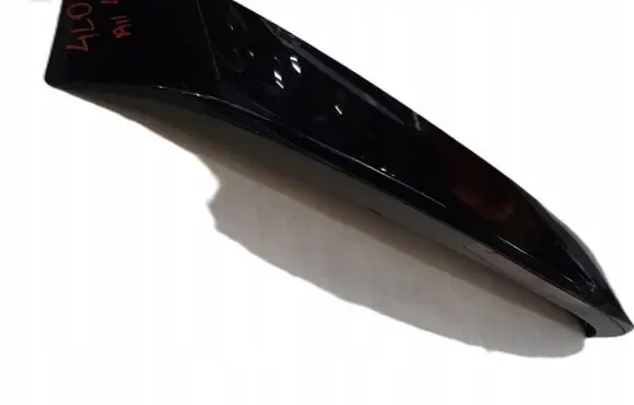 Tailgate/trunk spoiler