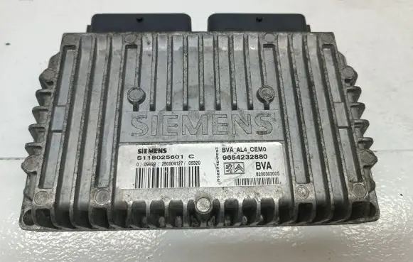 Peugeot 307 Gearbox control unit/module 9654232880 S118025601C 8200302005