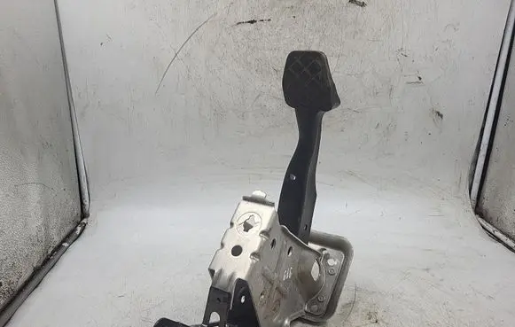 Seat Leon (1P) Brake pedal 1K1721057