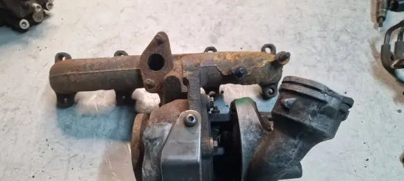 Volkswagen Golf V Turbo BV390048 036553019J 500923600005