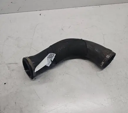 Volvo V70 Intercooler hose/pipe