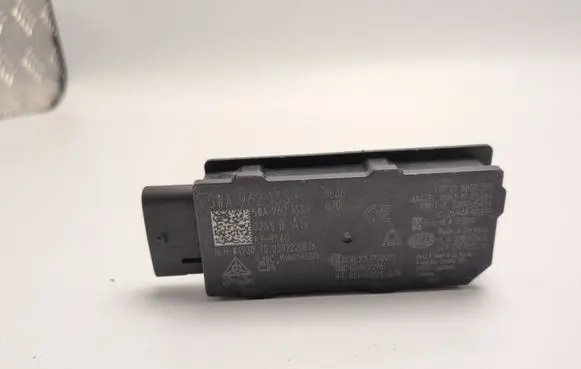 Skoda Octavia Mk4 Other control units/modules 5WA962133F 2332220076