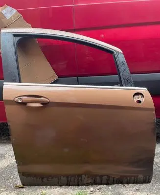 Ford B-MAX Front door