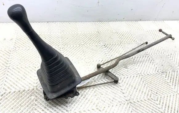 Volkswagen Transporter - Caravelle T4 Gear shift rod 701711025C
