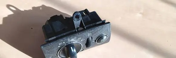 Mercedes-Benz R W251 Light switch A2515452604 04026500 2515452604