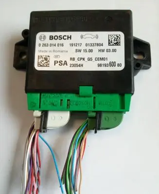 Peugeot 5008 II Parking PDC control unit/module 9819360080 NE68829