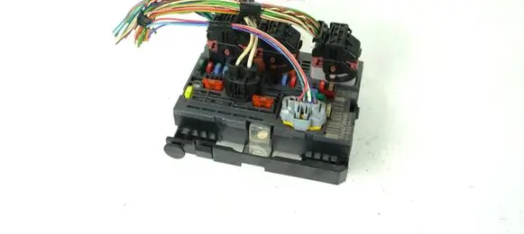 Peugeot Partner BSM Control unit 9666700480 R0500