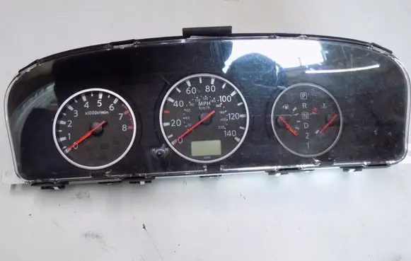 Nissan X-Trail T30 Speedometer (instrument cluster) EQ302