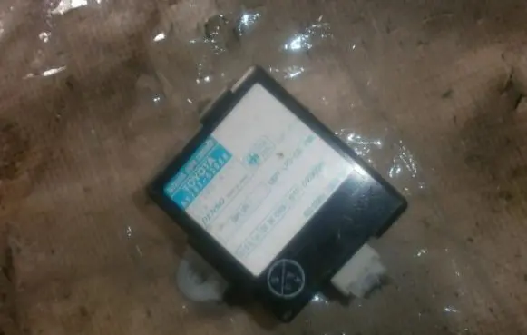 Lexus IS 200-300 Door control unit/module 8974153020