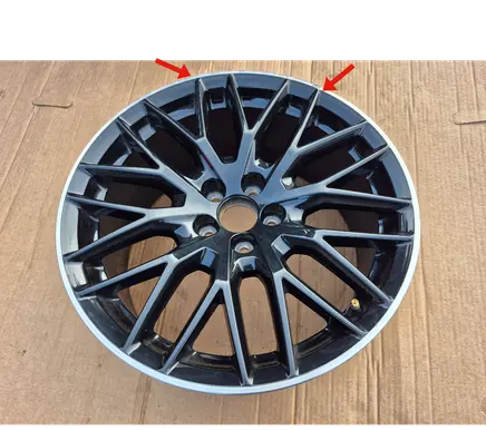 Audi A1 R17 alloy rim 8XA601025H 8XA601025G
