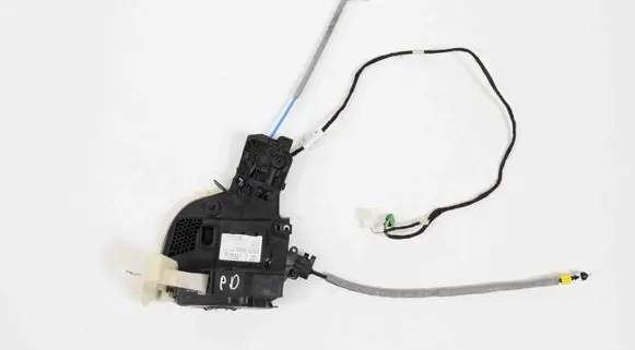 Mercedes-Benz E W238 Front door lock A2220063999