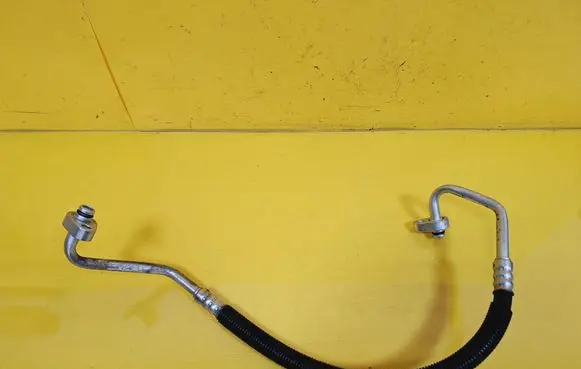 Chrysler Voyager Air conditioning (A/C) pipe/hose 