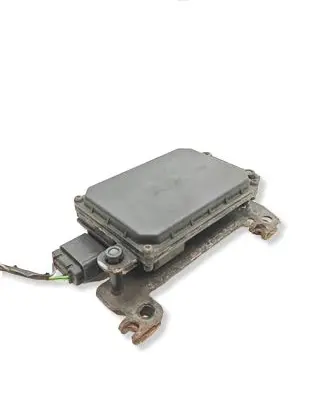 Volvo V40 Distronic sensor radar 31318999 G2611