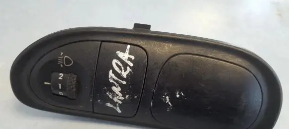 Hyundai Lantra II Headlight level height control switch 9337029950 93370-29950