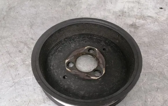 Audi A6 S6 C6 4F Power steering pump pulley 059121031J