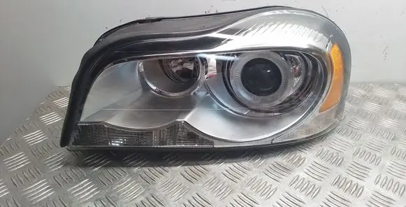 Volvo XC90 Headlight/headlamp 31290892