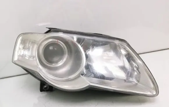 Volkswagen PASSAT B6 Headlight/headlamp 3CO941006Q
