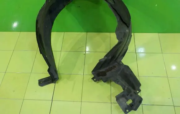 Toyota Prius (XW20) Front arch PRZOD LEWE