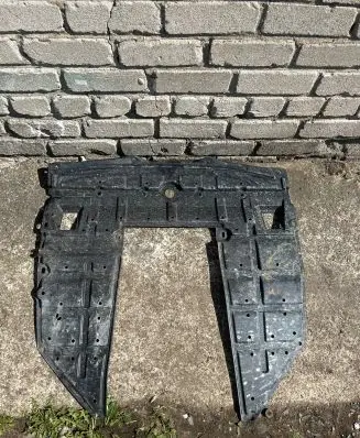 Engine splash shield/under tray