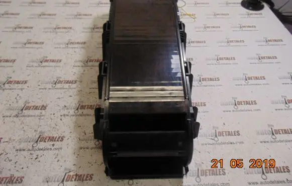 Mercedes-Benz CLS C219 Other center console (tunnel) element
