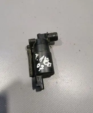 Toyota Aygo AB10 Windscreen/windshield washer pump