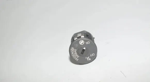BMW X6 F16 Passenger airbag on/off switch 9526501 9483731 61319483731