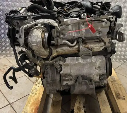Mercedes-Benz B W247 Engine