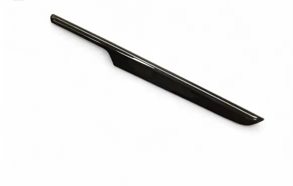 Porsche Macan (95B) Front door trim bar 95B867410D
