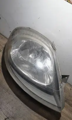 Opel Vivaro Headlight/headlamp 91165722