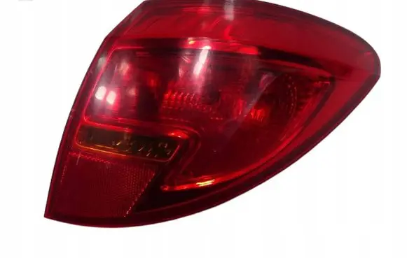 Opel Meriva B Rear/tail lights 13253628