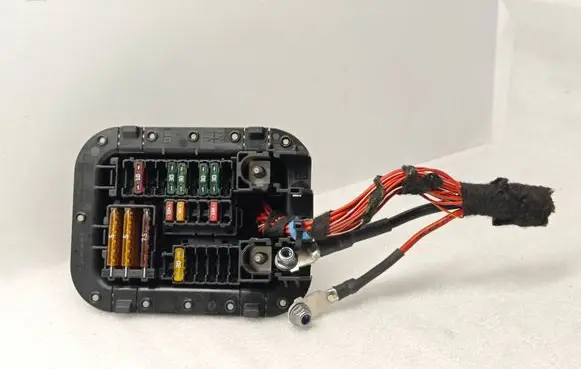 Mercedes-Benz GLC X253 C253 Fuse module A2225403150 1613051025 19254000003