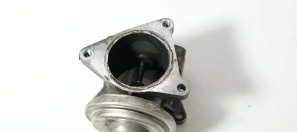 Audi A3 S3 8L EGR valve 038129637D