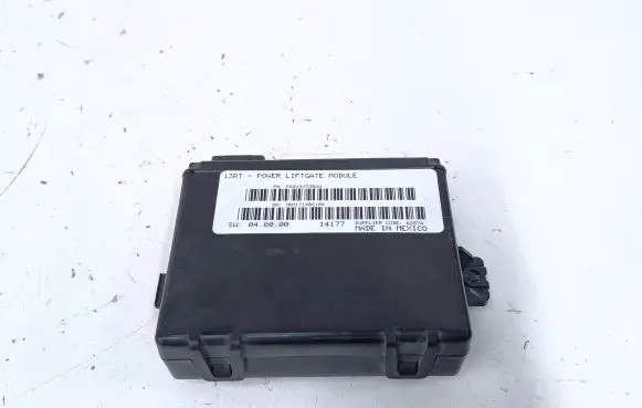 Chrysler Town u0026 Country V Tailgate/trunk control unit/module P68192335AA 68192335AA