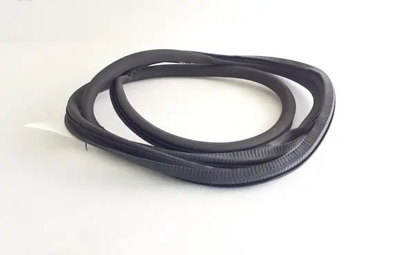 Porsche Panamera (970) Front door rubber seal 