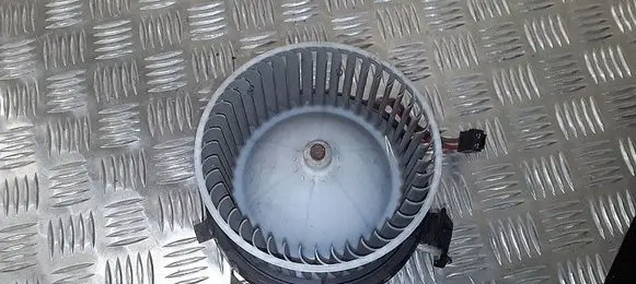 Mercedes-Benz E W212 Heater fan/blower v7825001