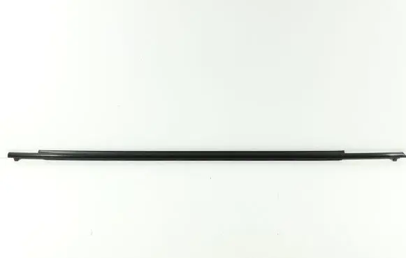 Toyota Prius+ (ZVW40) Rubber seal rear door window/glass 