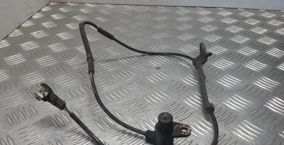 Toyota Avensis T250 ABS brake wheel speed sensor