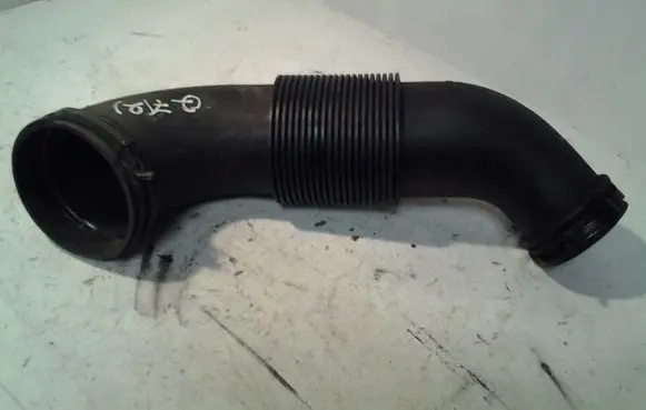 Audi Q7 4L Air intake duct part 7L6129627F