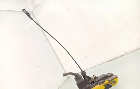Volvo S80 Rear door lock 8650552