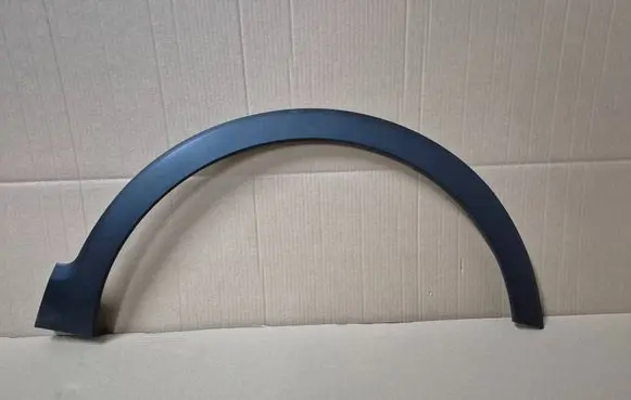 Renault Captur Front arch trim 