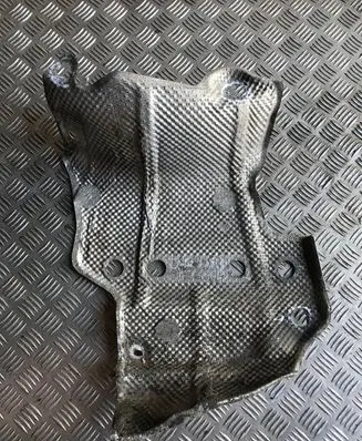 Exhaust heat shield