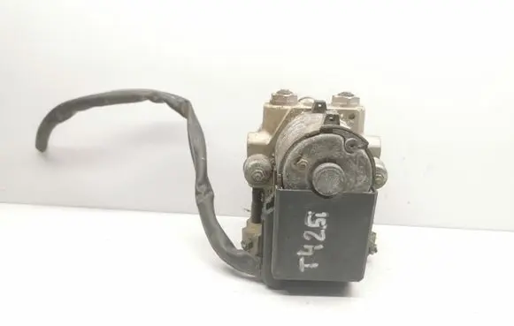 Volkswagen Transporter - Caravelle T4 ABS Pump 0265201037