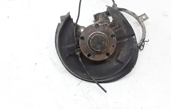 Seat Exeo (3R) Rear wheel hub spindle/knuckle 