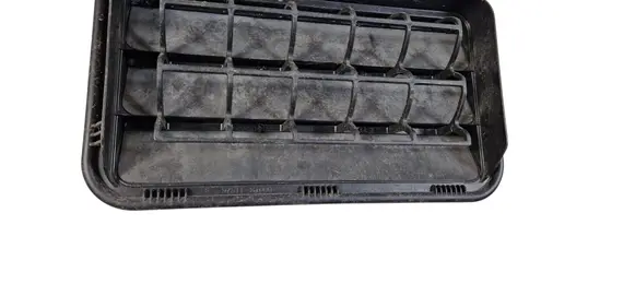 Hyundai Santa Fe Quarter panel pressure vent 97515S1000 97511S1000