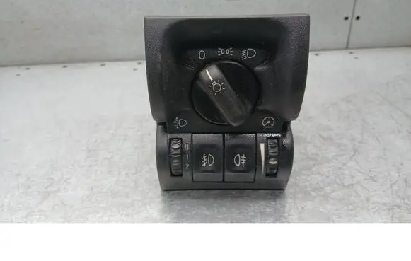 Opel Vectra B Other switches/knobs/shifts 90504974