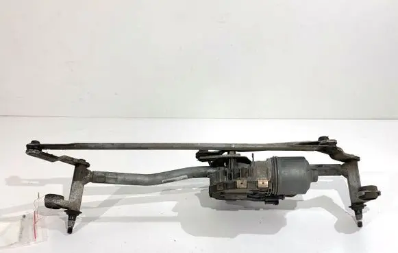 Skoda Yeti (5L) Front wiper linkage and motor 5L1955023A