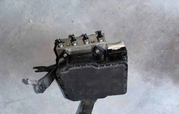 Honda Jazz ABS Pump TF0G6