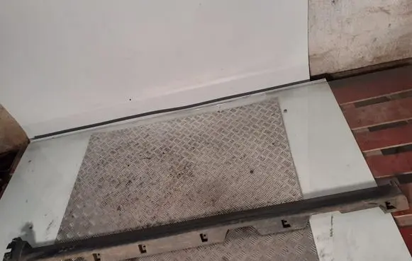 Sill