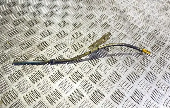 Toyota Previa (XR30, XR40) II Oil level dip stick 